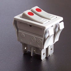 萬事達(dá)電器開關(guān) 蹺板開關(guān)